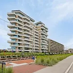 Vakantie-B\'Lankenberge The One